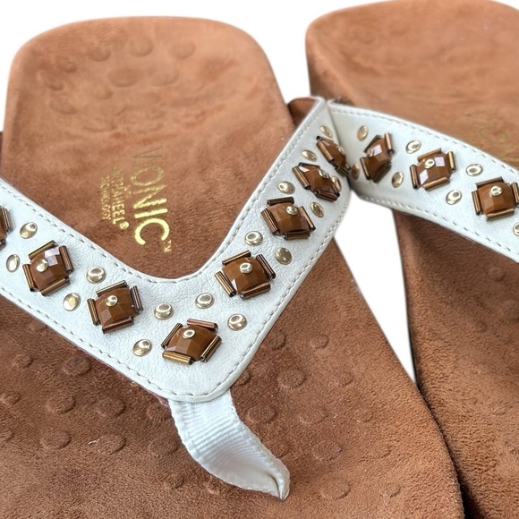 Vionic Orthaheel Floriana Thong Sandals Size 9 WIDE White Leather Embellished - Picture 3 of 16